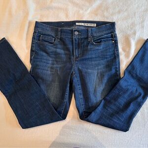 Dkny Blue Skinny Jeans with Modern Silhouette